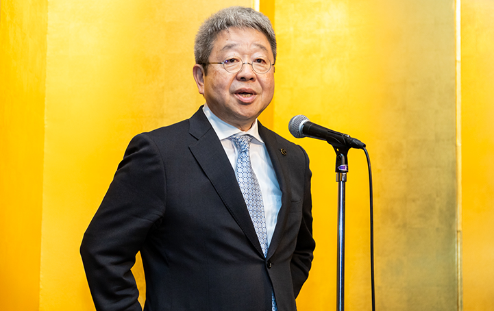懇親会、小林理事長の挨拶